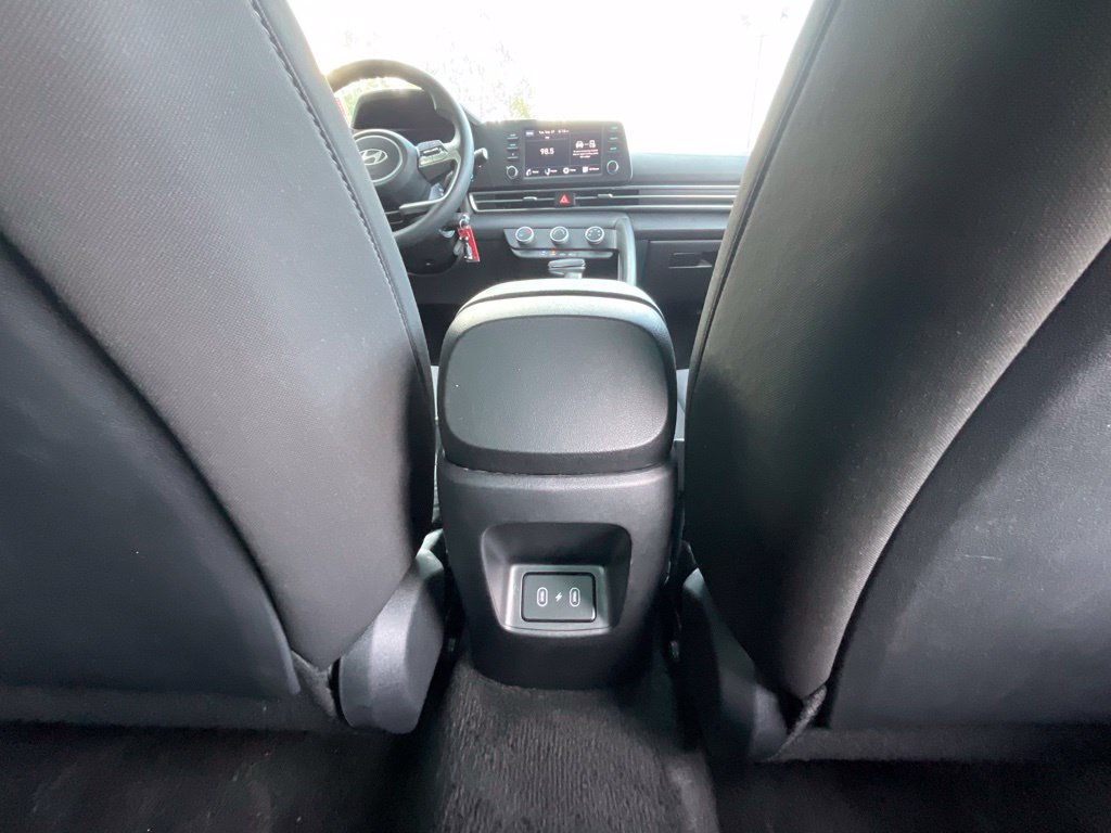 Used 2026 Hyundai Elantra SE w/ Cargo Package FWD image 25