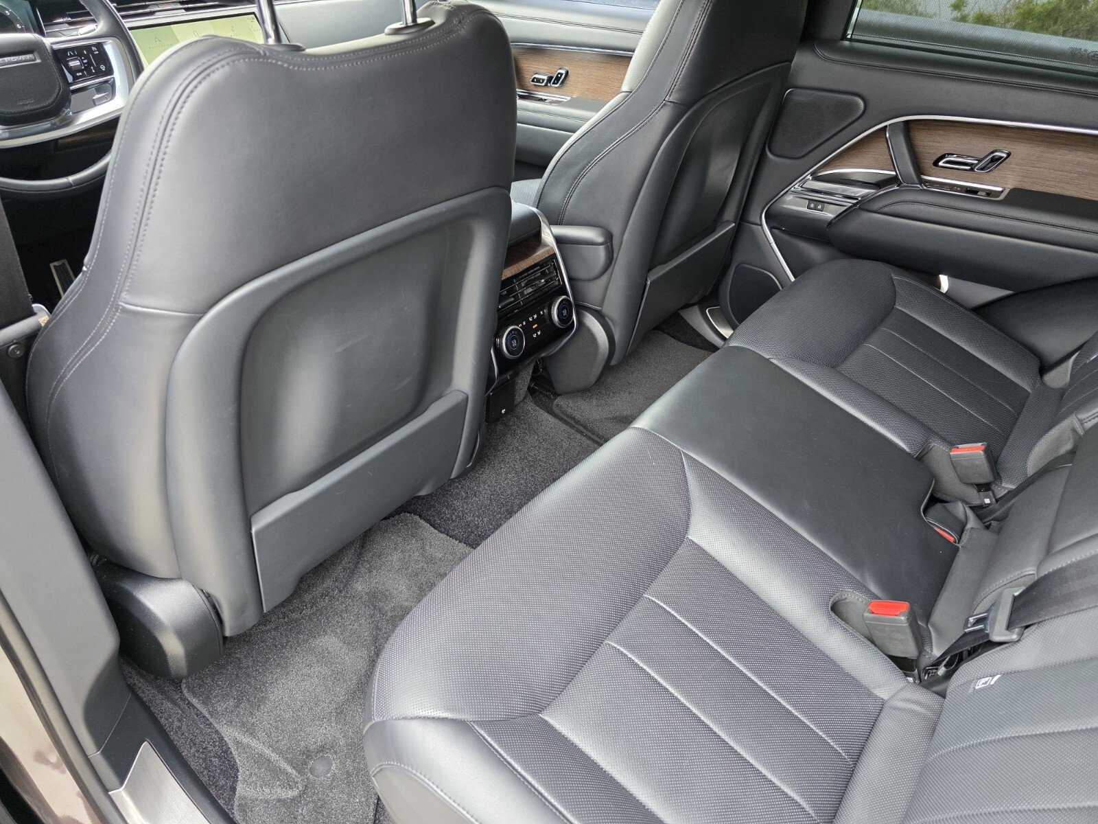 Certified 2022 Land Rover Range Rover SE image 15