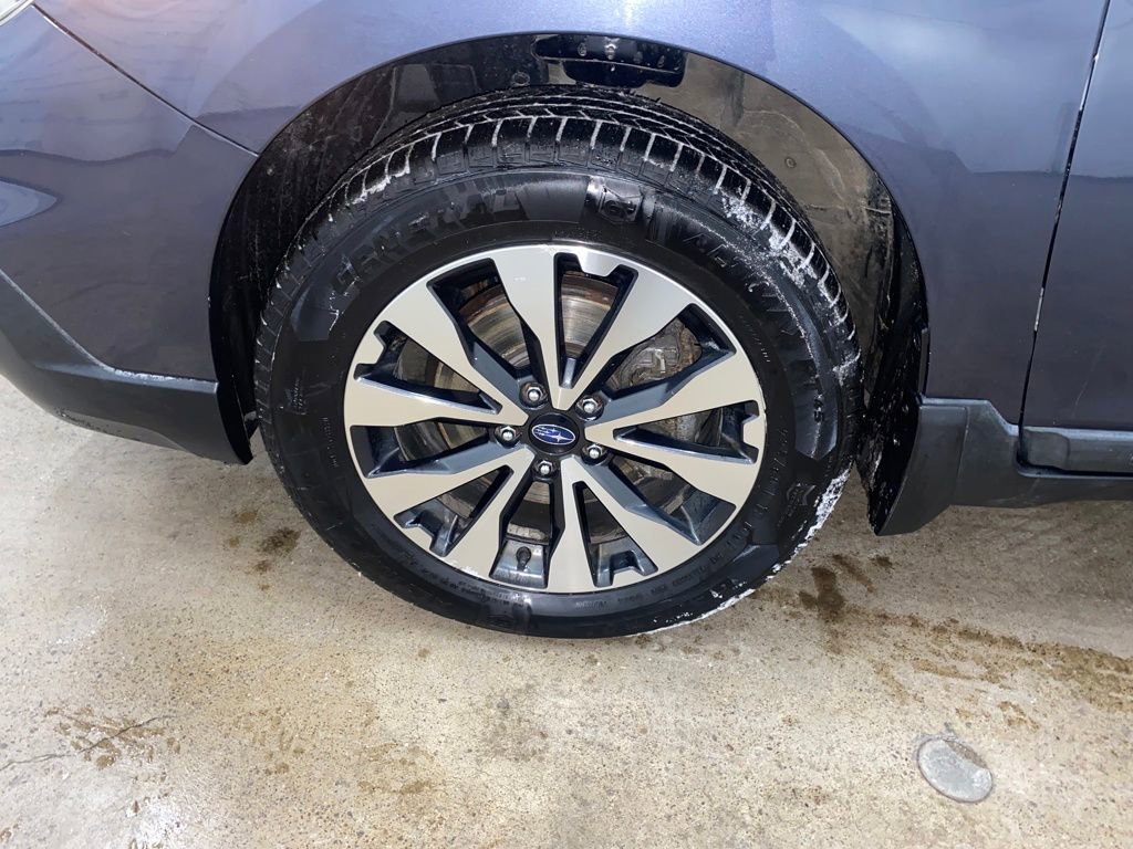 Used 2017 Subaru Outback 2.5i Limited image 25