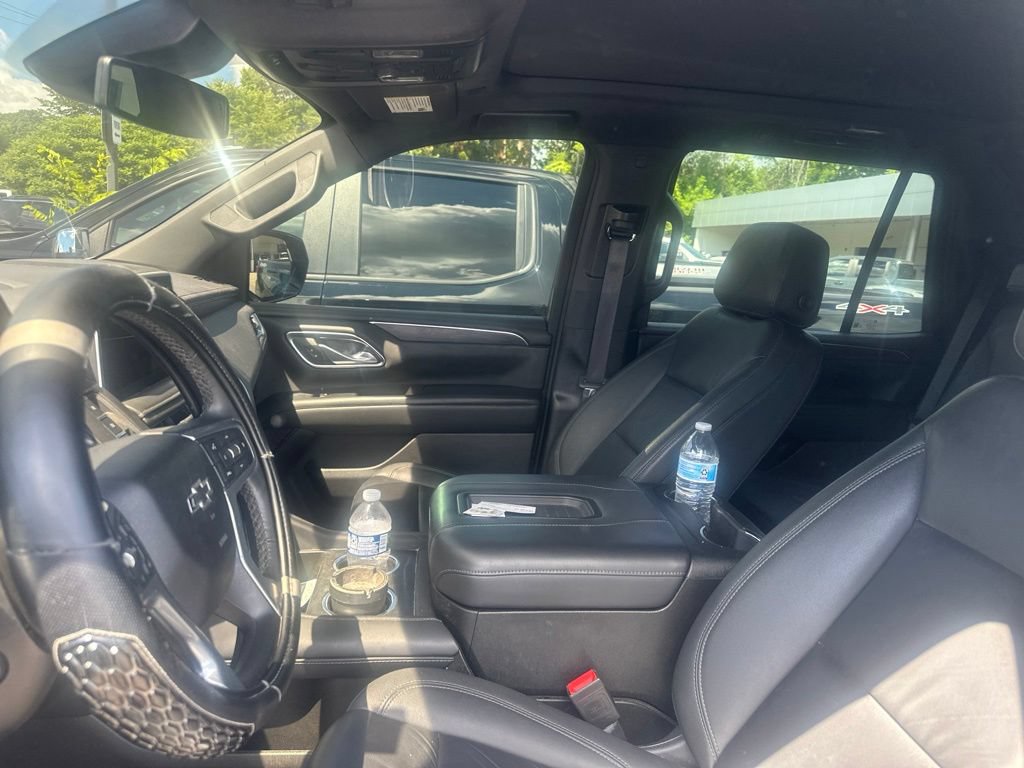 Used 2024 Chevrolet Tahoe Z71 w/ Luxury Package AWD/4WD image 21