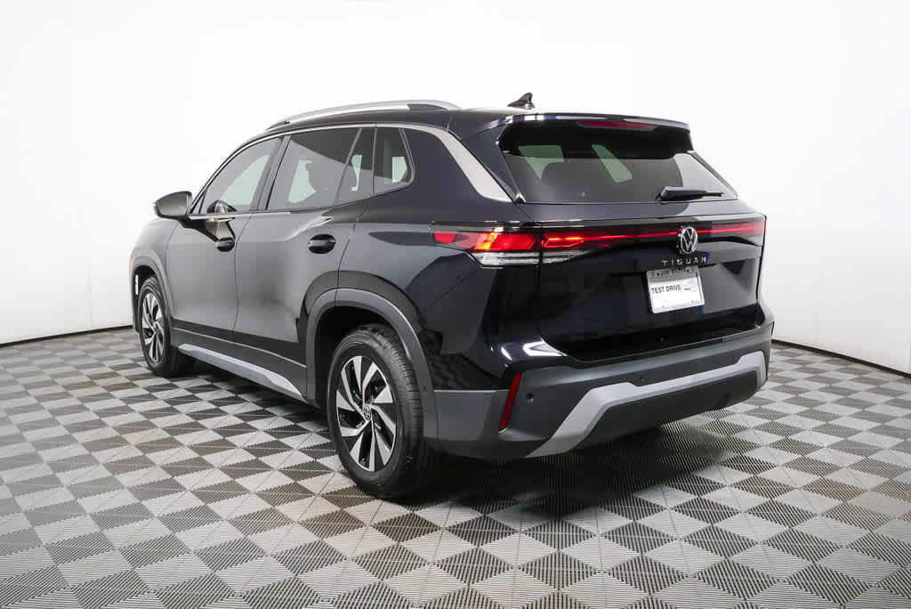New 2026 Volkswagen Tiguan S FWD image 27