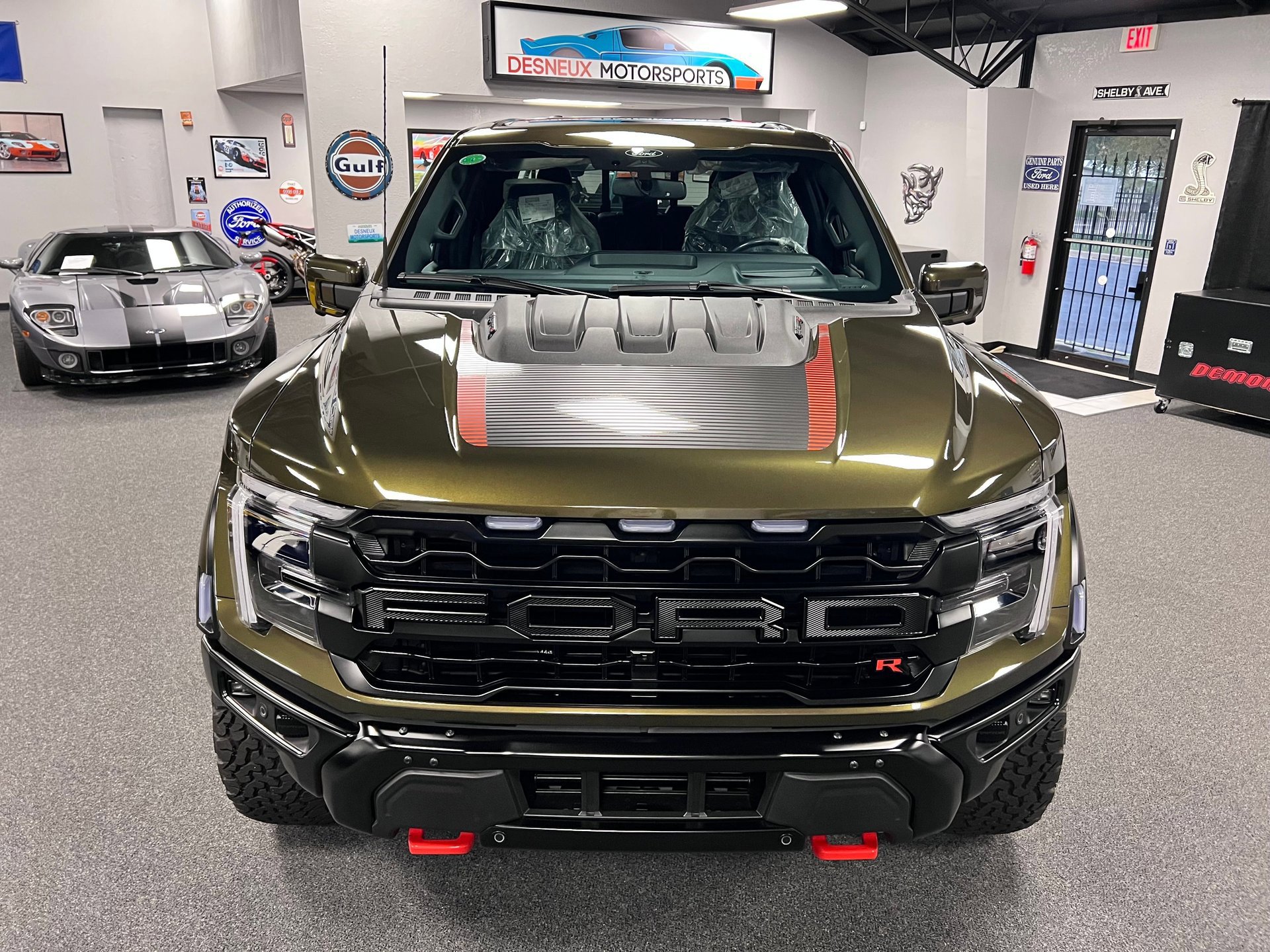 Used 2025 Ford F150 Raptor w/ Equipment Group 803A Raptor R image 40