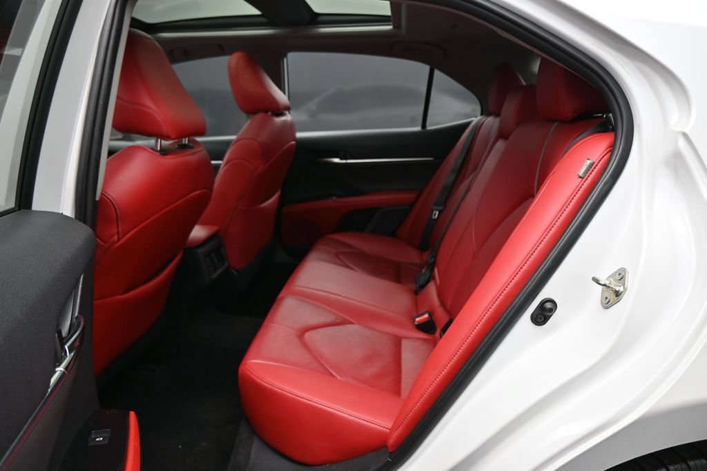 Used 2019 Toyota Camry XSE w/ Navigation Package FWD image 26