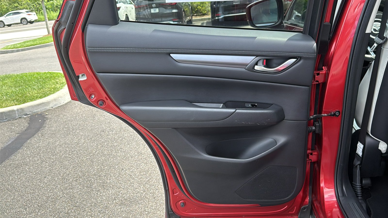 Certified 2025 MAZDA CX-5 AWD 2.5 S w/ Preferred Package image 20