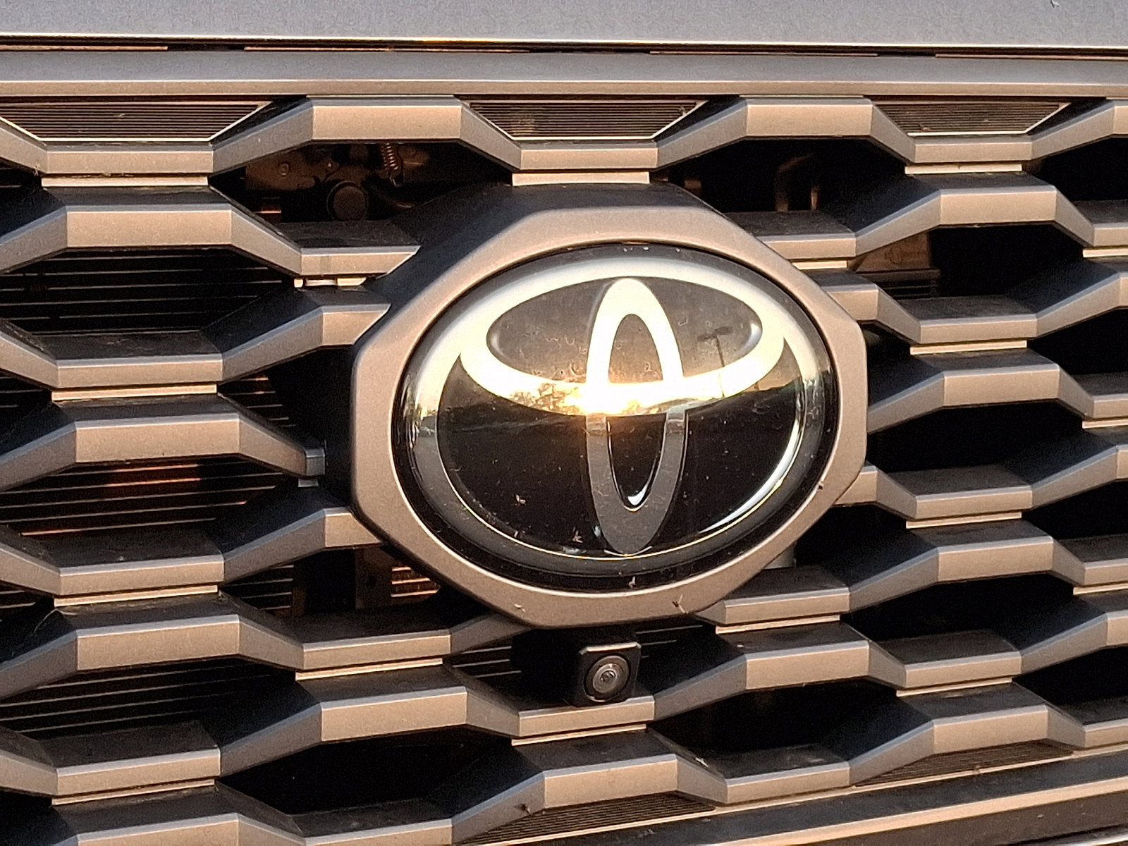 Used 2021 Toyota Tacoma TRD Sport w/ TRD Premium Sport Package image 7