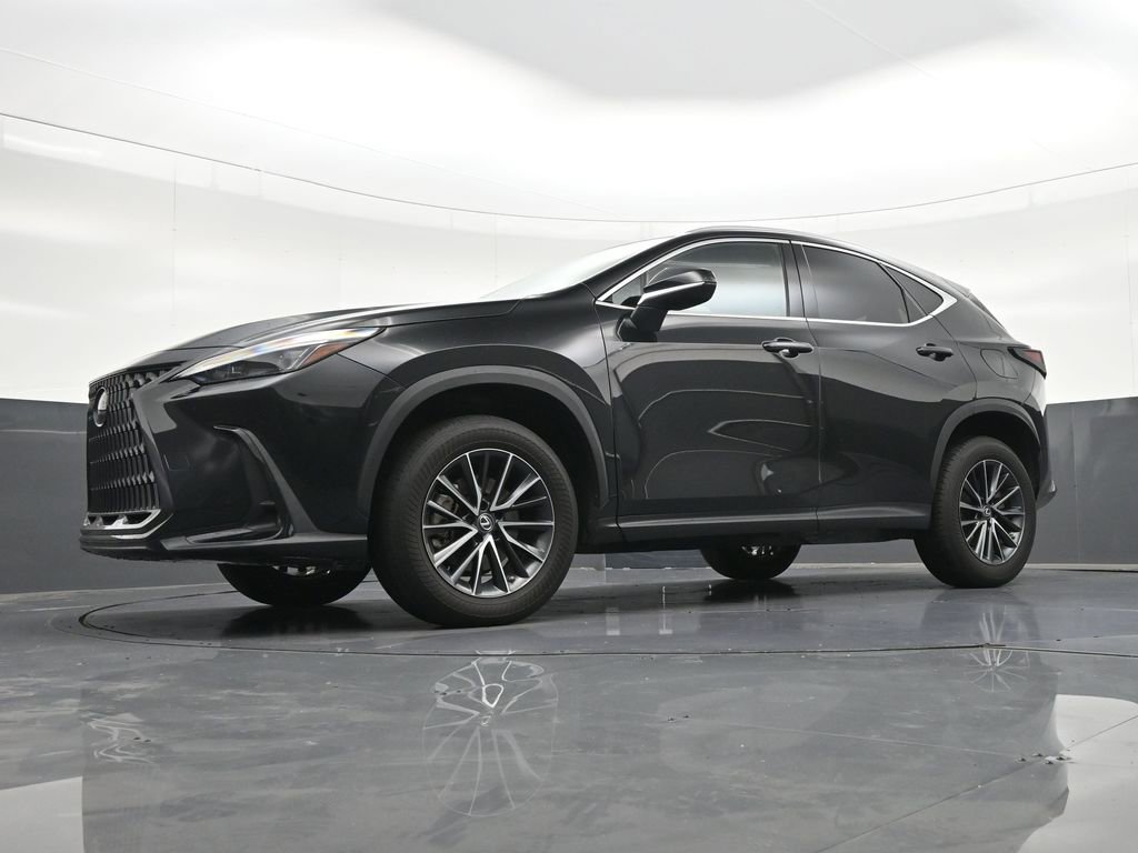 Used 2023 Lexus NX 250 FWD w/ Towing Package (2000 Lbs) image 23