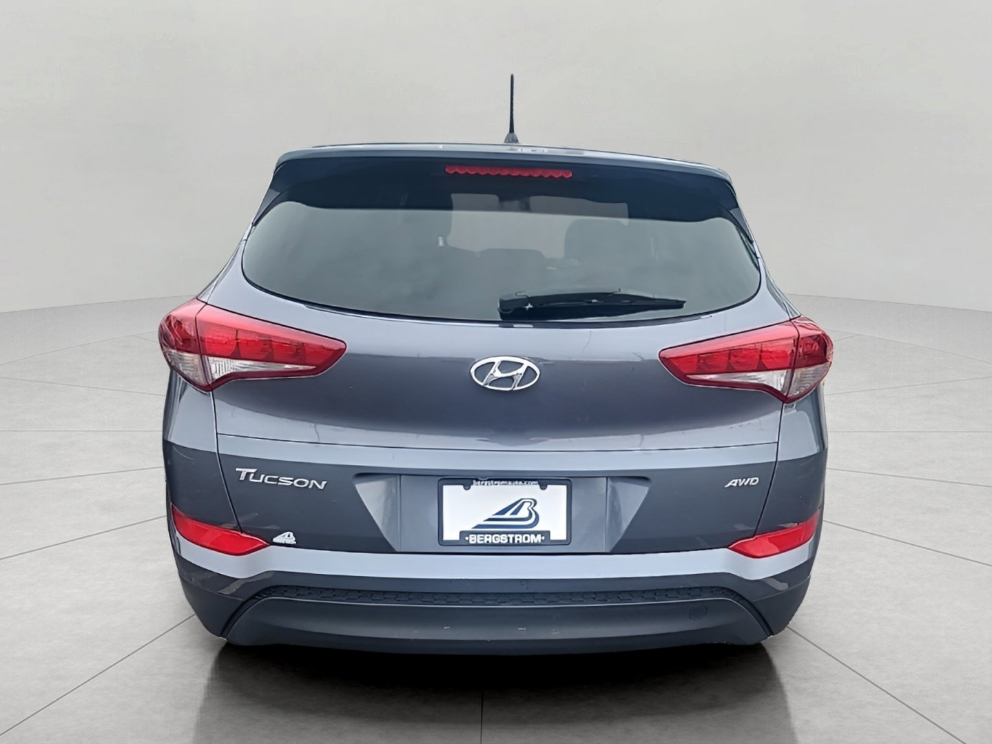 Used 2018 Hyundai Tucson SE image 6