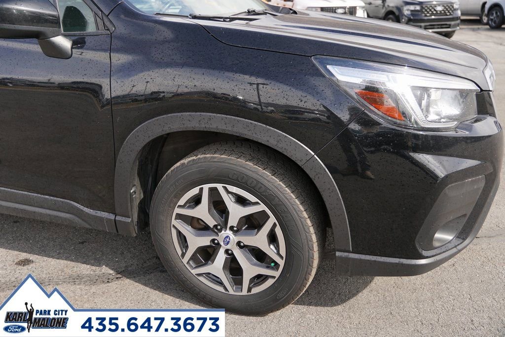 Used 2020 Subaru Forester Premium image 8