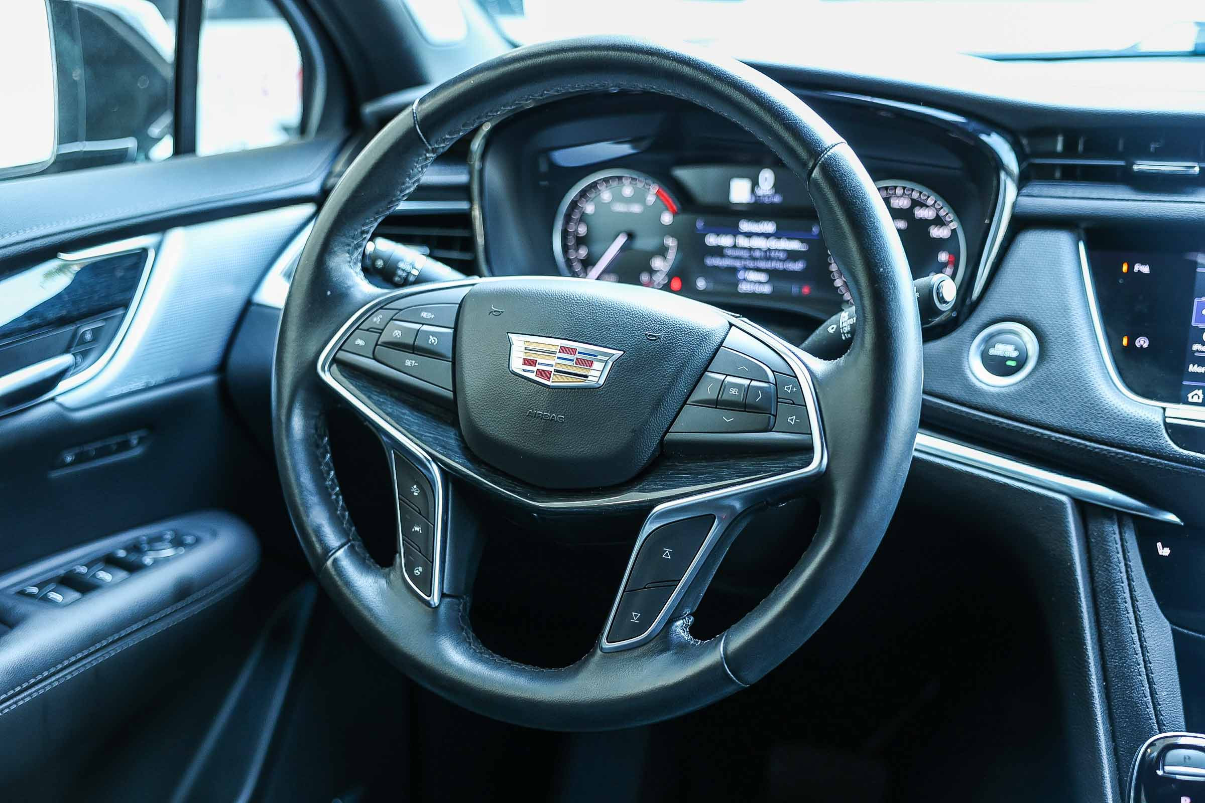 Used 2023 Cadillac XT5 Premium Luxury image 21