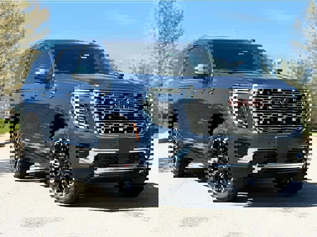 New 2026 GMC Yukon Denali w/ Denali Reserve Package image 2