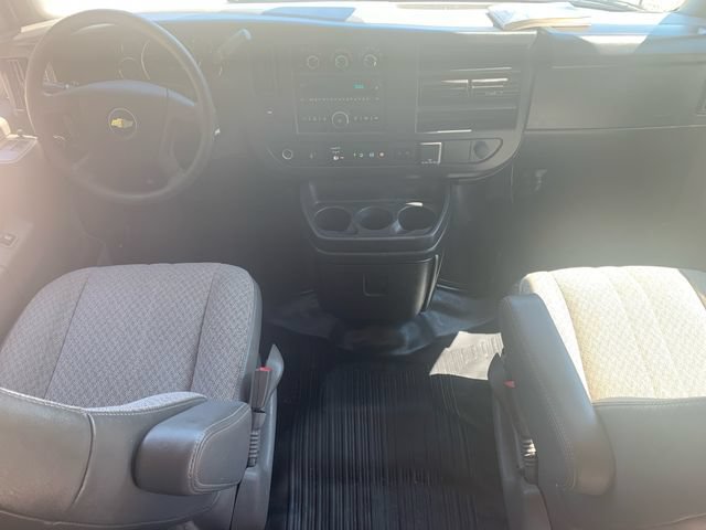 Used 2025 Chevrolet Express 2500 LT w/ LT Preferred Equipment Group RWD image 17