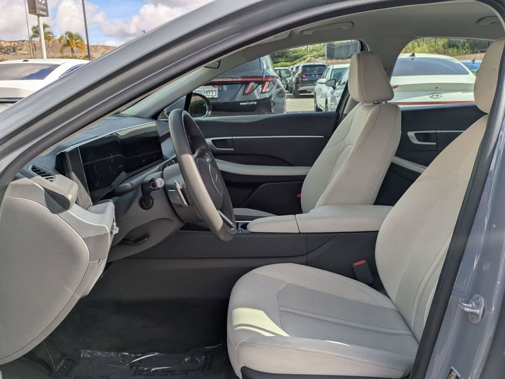 Certified 2025 Hyundai Sonata SEL image 14