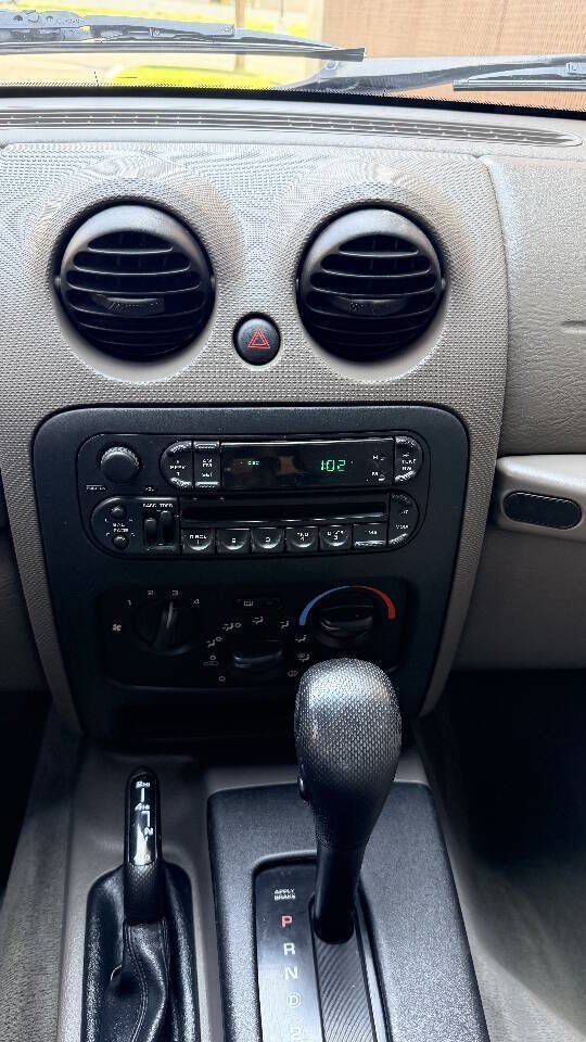 Used 2004 Jeep Liberty Sport w/ PWR Convenience Group AWD/4WD image 14