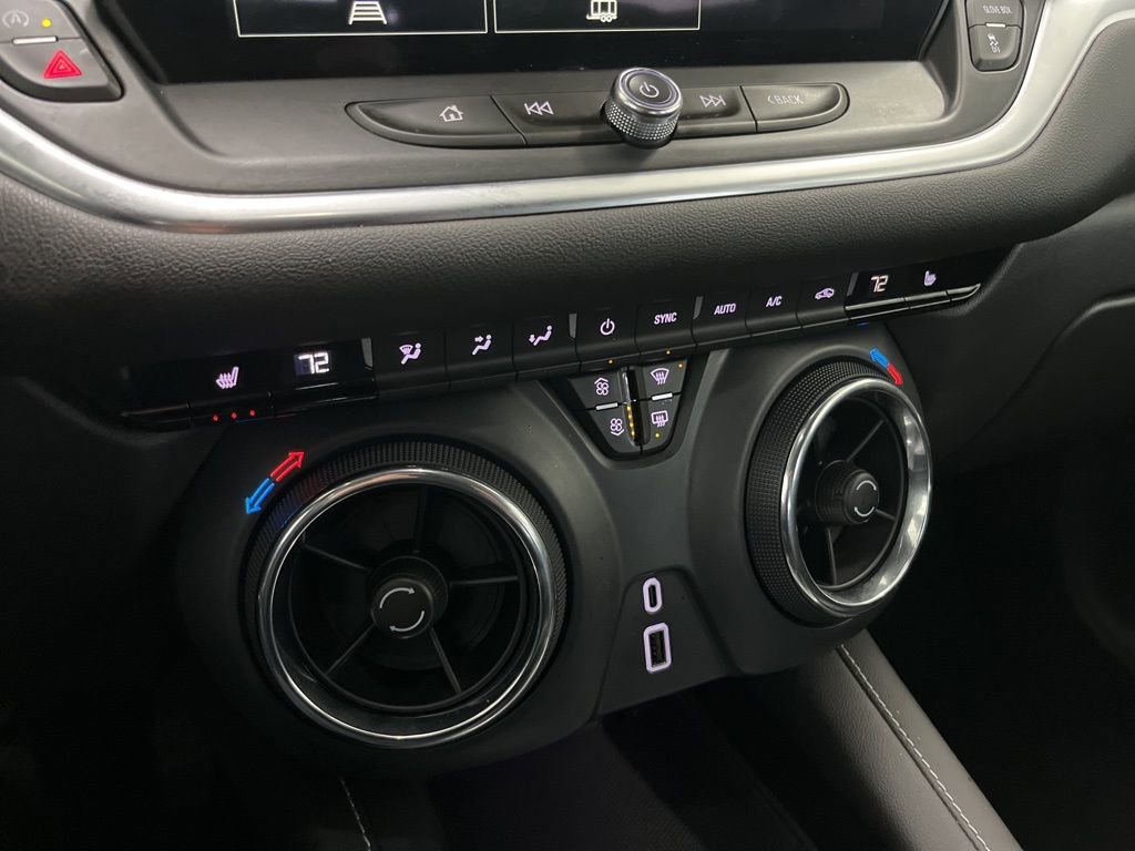 Used 2024 Chevrolet Blazer LT w/ Redline Edition AWD/4WD image 13