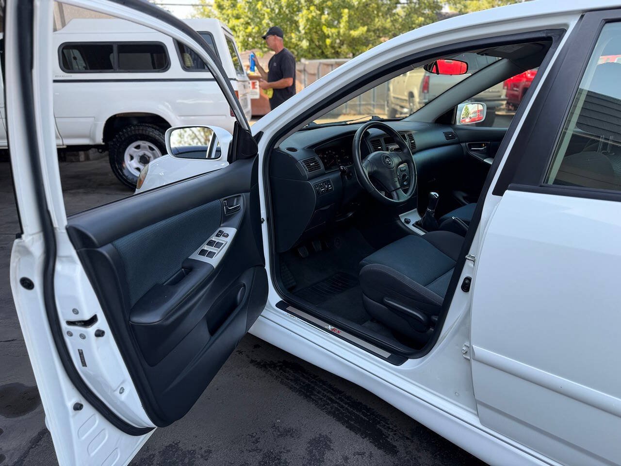 Used 2006 Toyota Corolla XRS FWD image 43