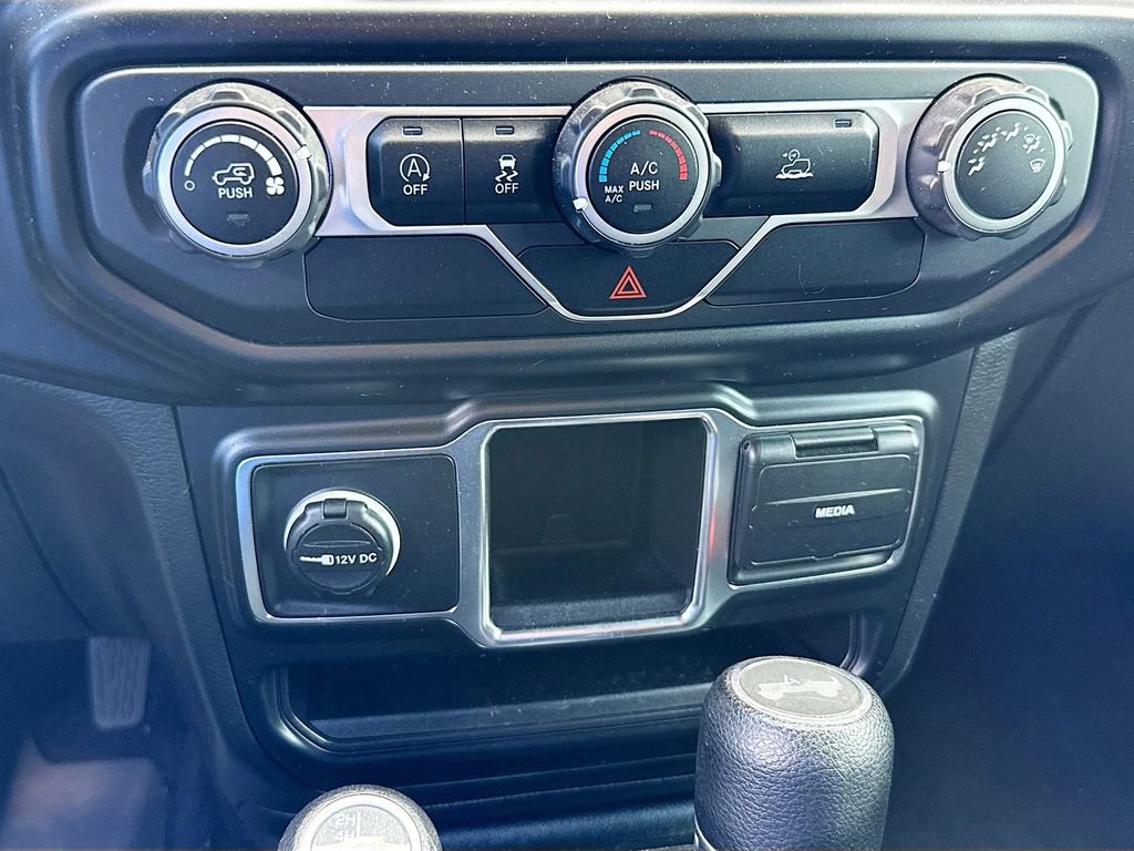 Used 2021 Jeep Wrangler Unlimited Willys image 15