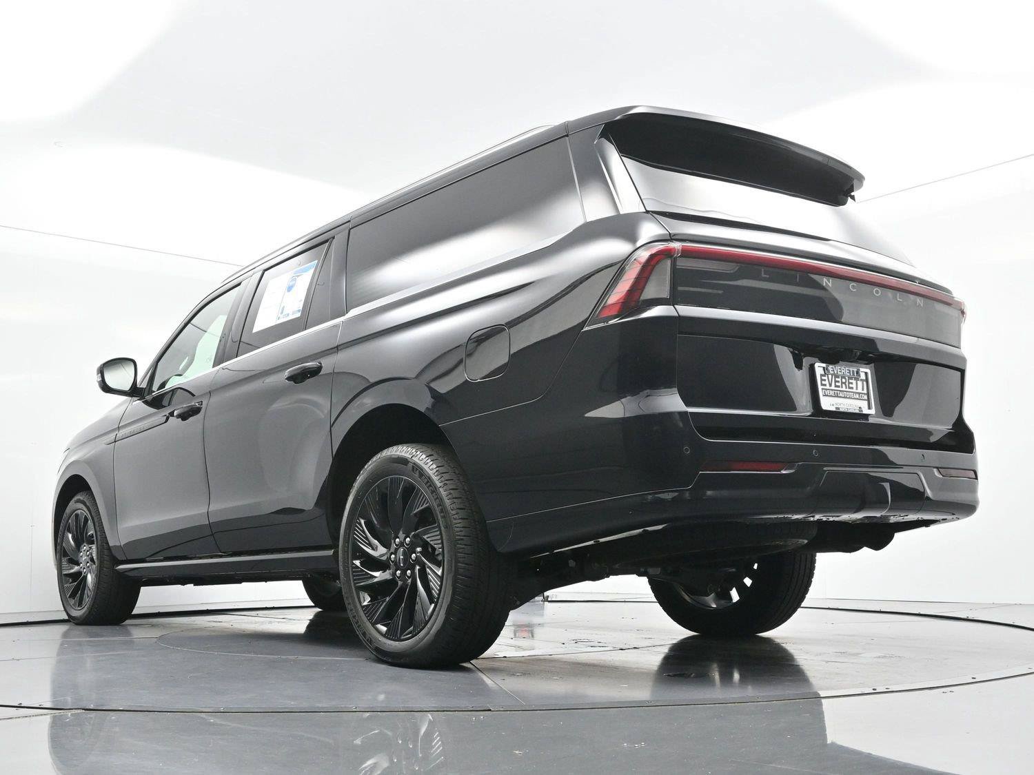 Used 2026 Lincoln Navigator L Black Label AWD/4WD image 64