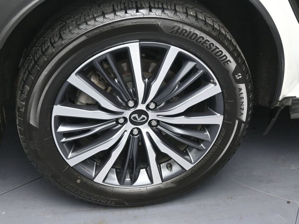 Used 2023 INFINITI QX60 Sensory w/ Vision Package image 5