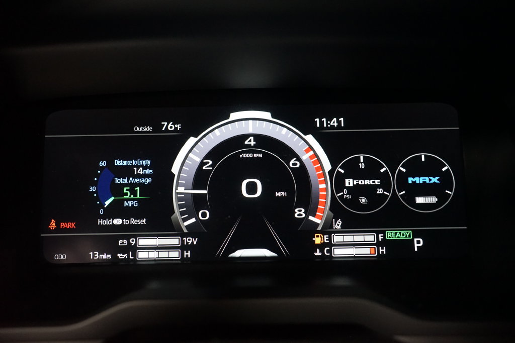 New 2026 Toyota Tundra Limited AWD/4WD image 17