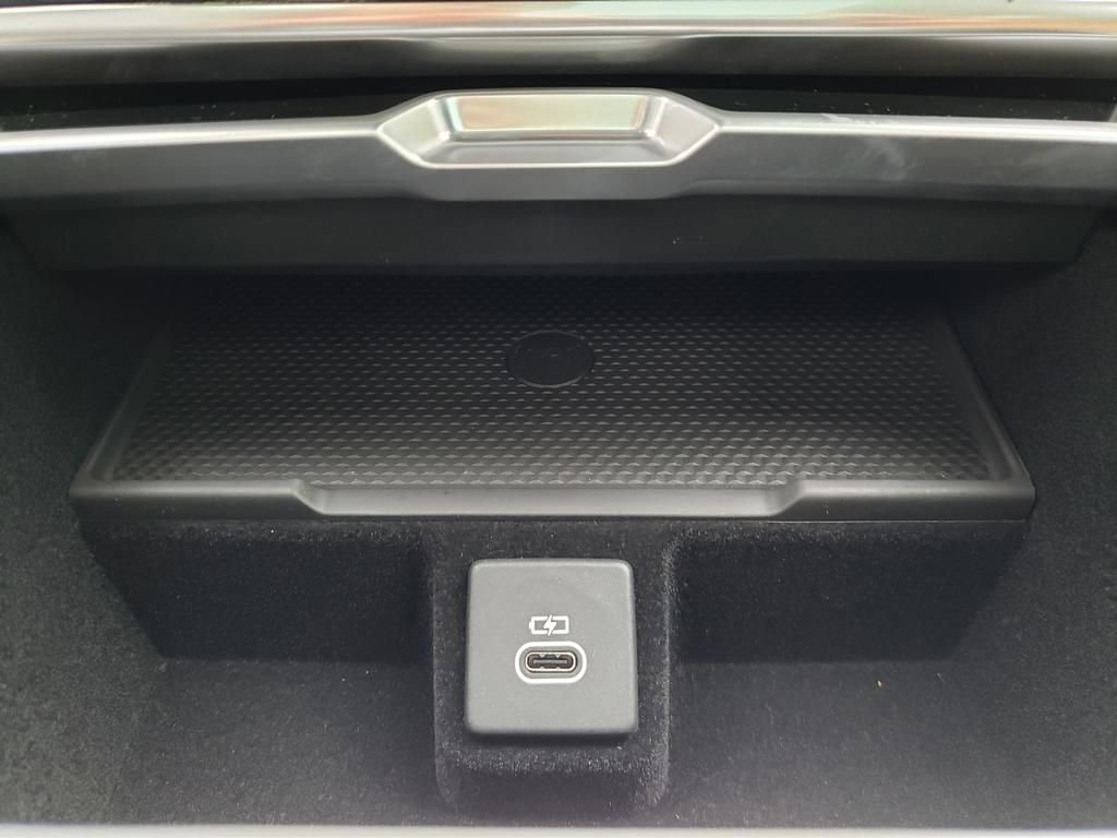 New 2025 Land Rover Range Rover SE image 19