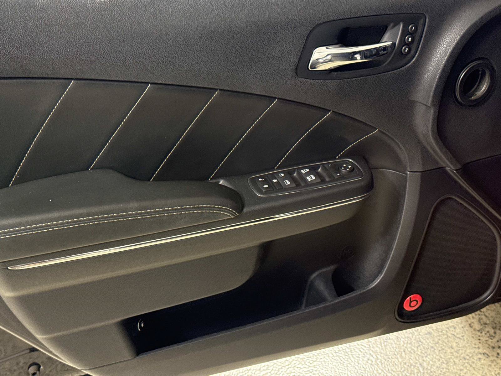 Used 2013 Dodge Charger R/T RWD image 15