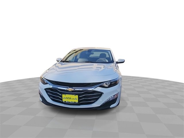 Used 2022 Chevrolet Malibu LT image 3