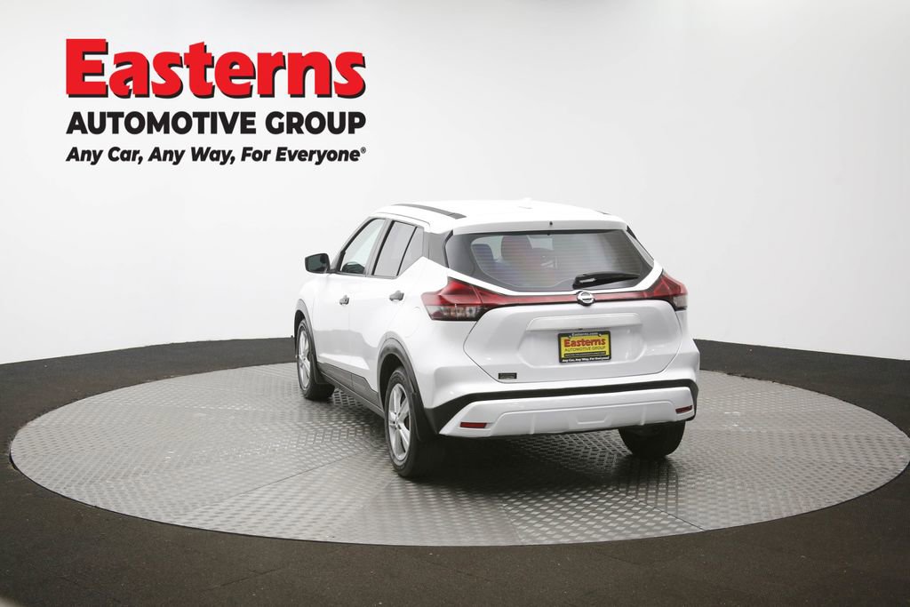 Used 2021 Nissan Kicks S image 62