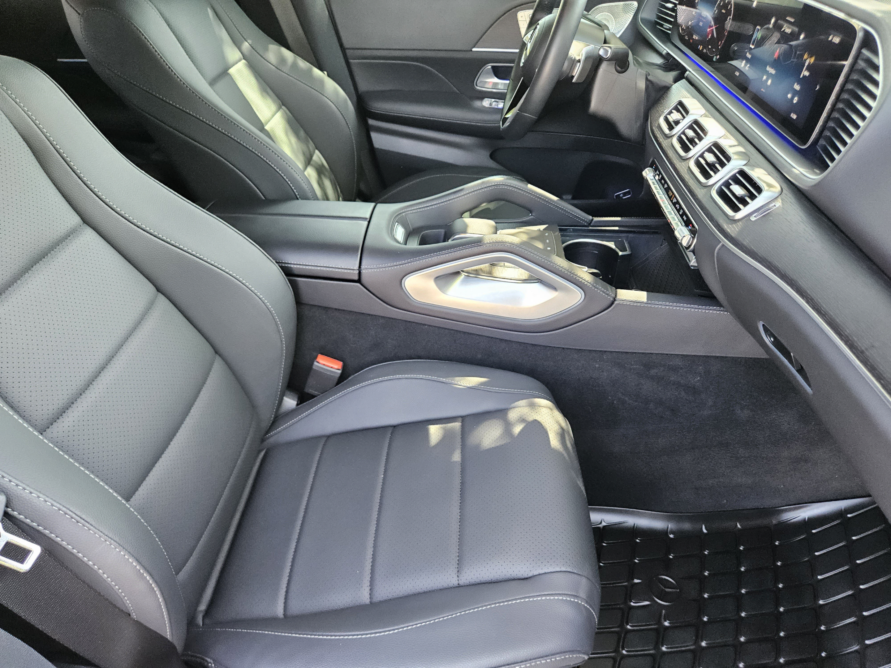 Certified 2026 Mercedes-Benz GLE 350 4MATIC image 6