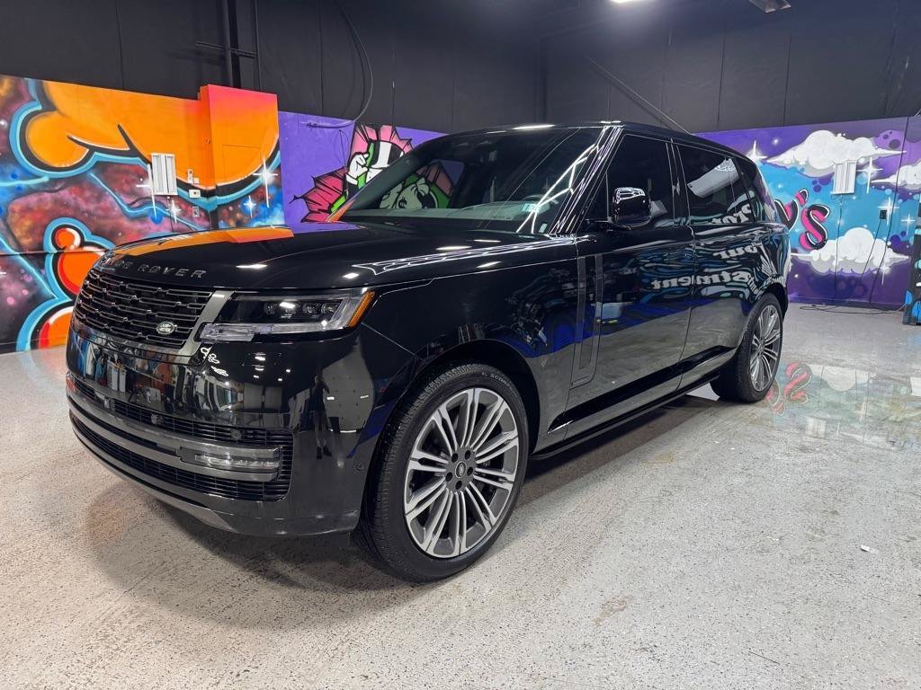 Used 2025 Land Rover Range Rover Long Wheelbase Autobiography AWD/4WD video 1