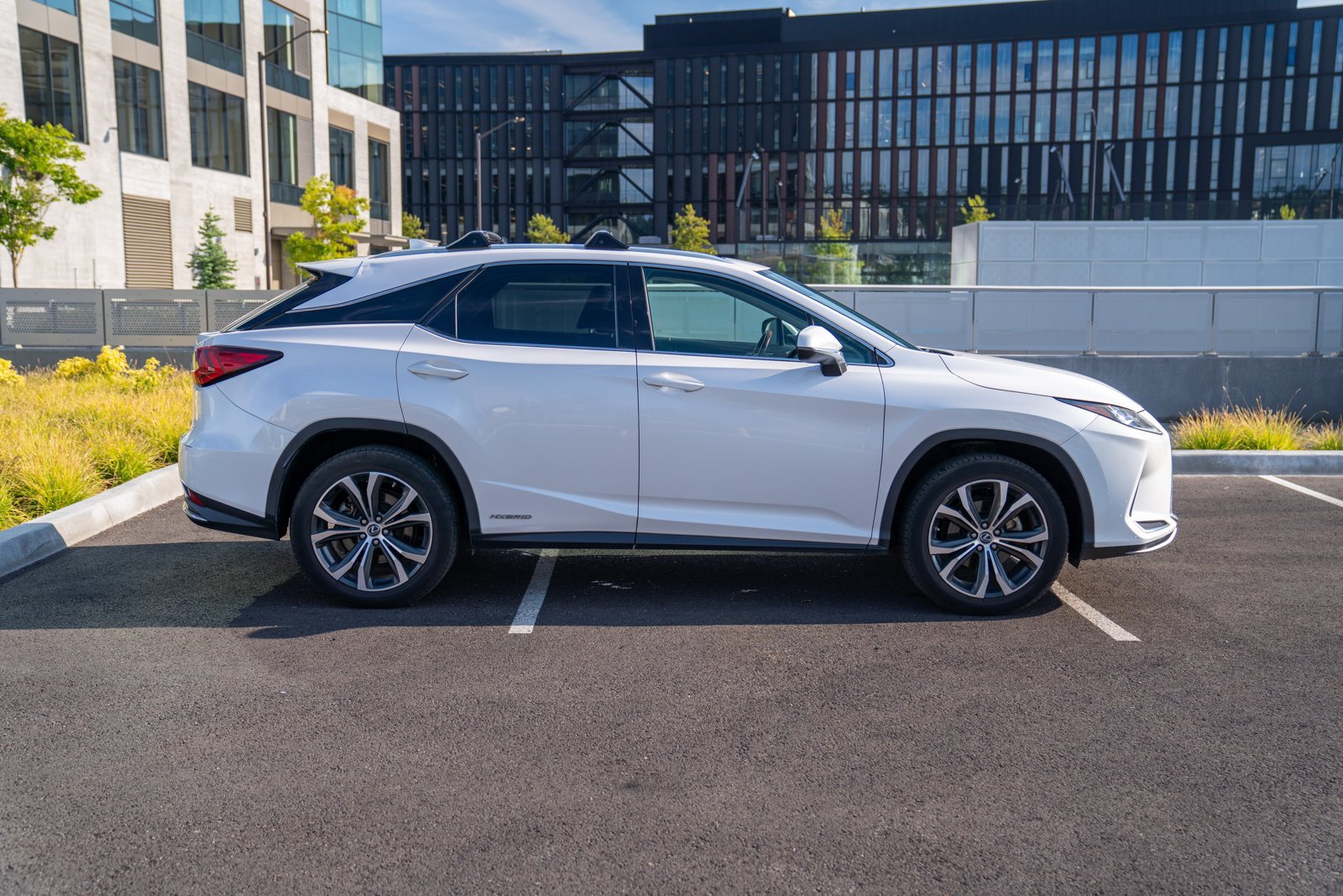 Used 2020 Lexus RX 450h AWD w/ Premium Package image 8