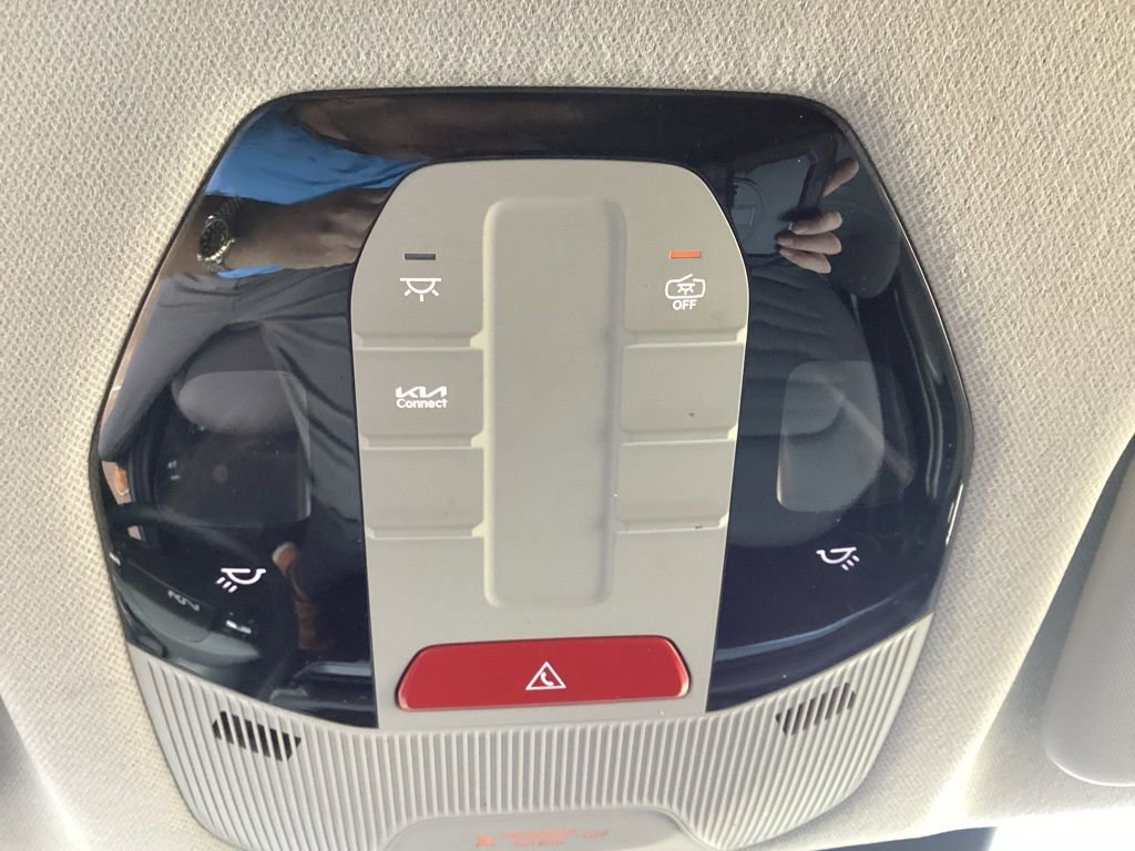 Used 2025 Kia K4 EX image 62