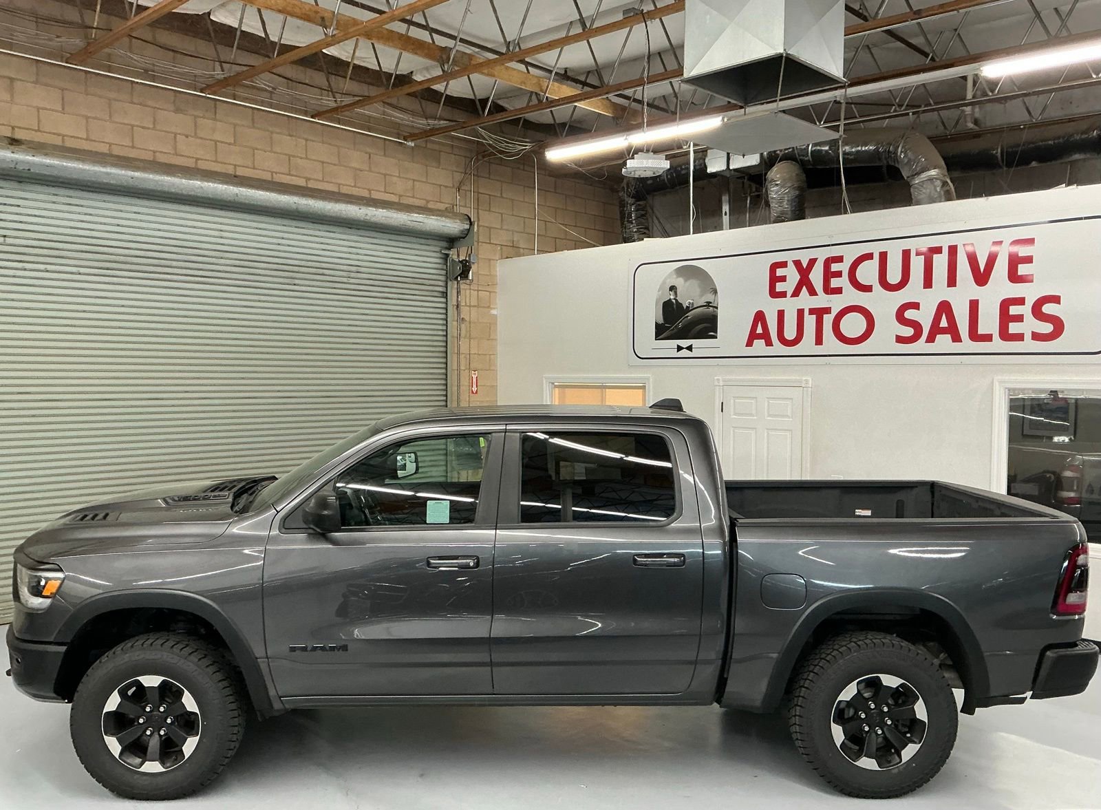 Used 2019 RAM 1500 Rebel image 8