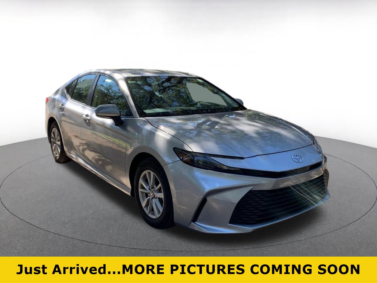 Used 2025 Toyota Camry LE