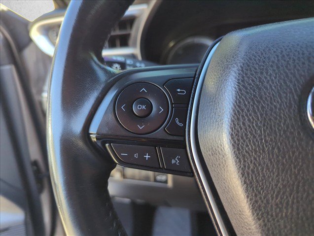 Used 2022 Toyota Venza XLE AWD/4WD image 16