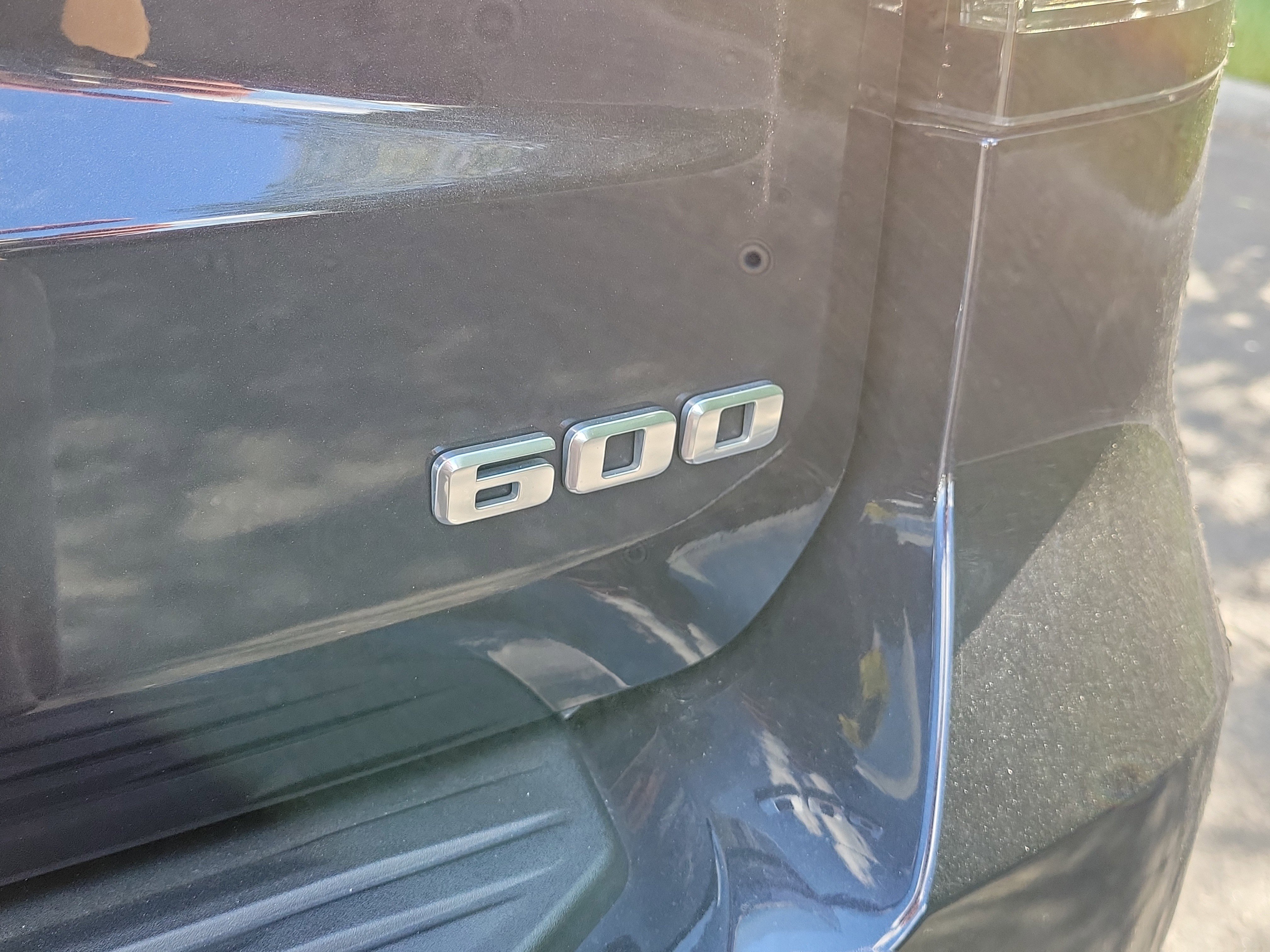 Used 2022 Cadillac Escalade Premium Luxury image 7