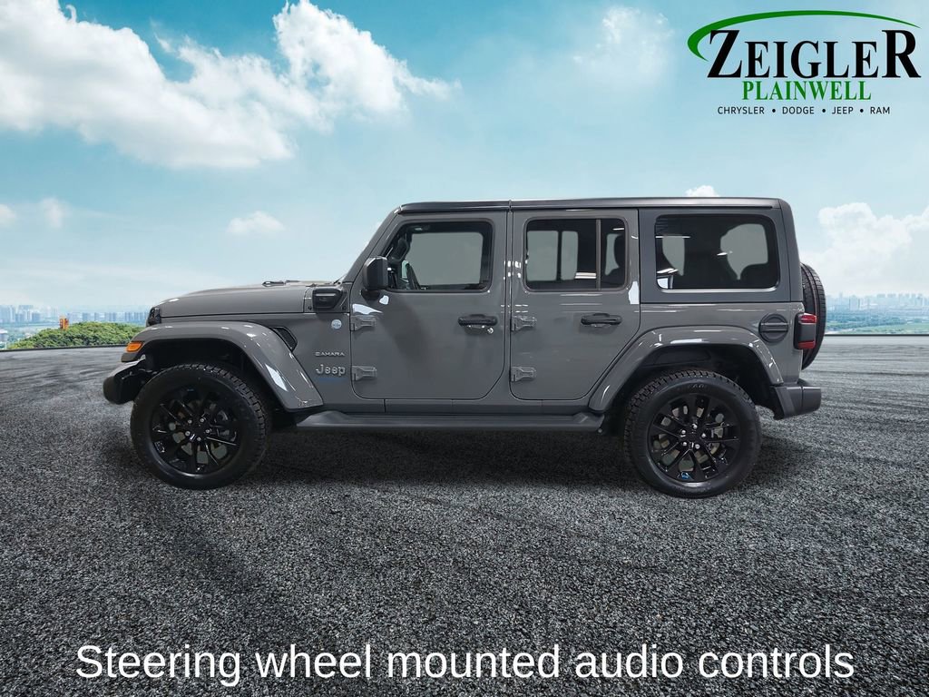Used 2023 Jeep Wrangler Unlimited Sahara w/ Cold Weather Group image 8