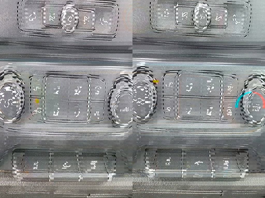 Used 2019 GMC Sierra 2500 4x4 Crew Cab w/ Sierra Convenience Package image 28