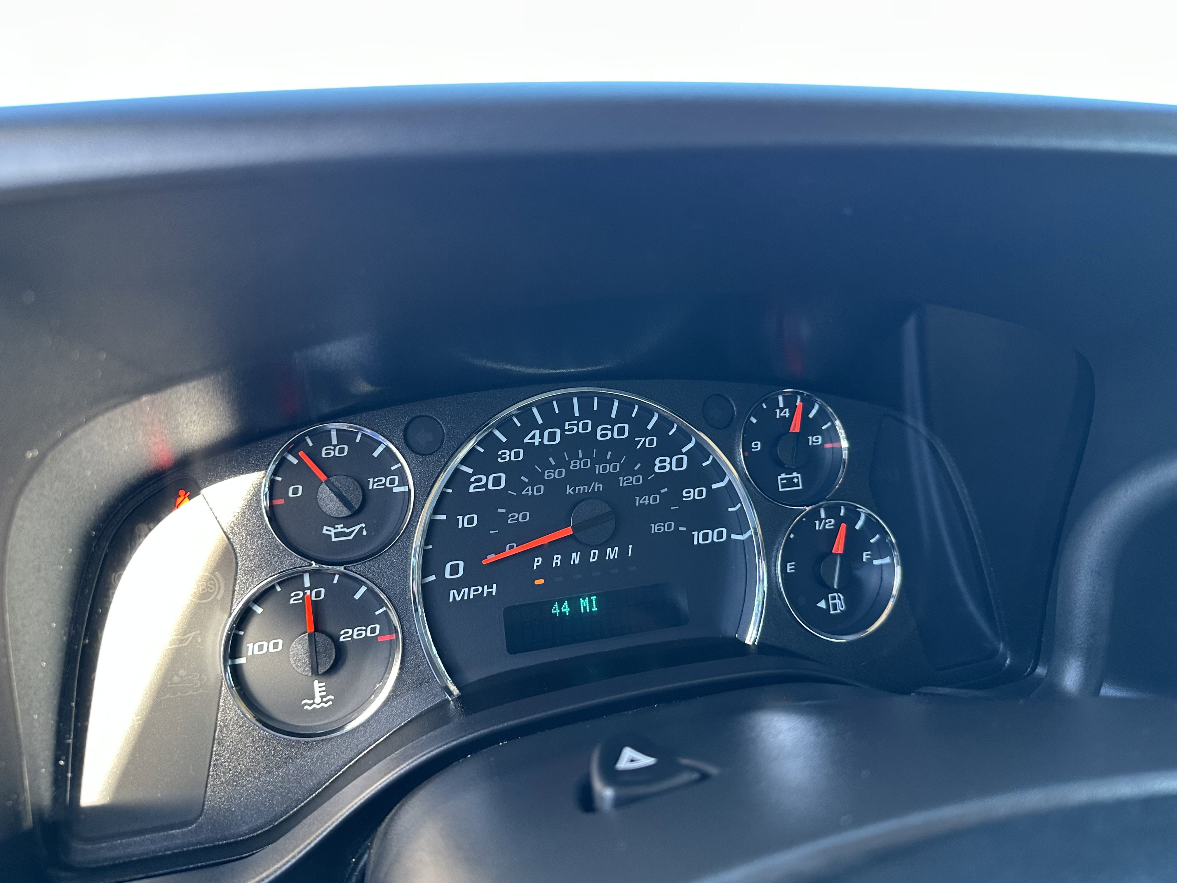 Used 2024 Chevrolet Express 2500 LT w/ LT Preferred Equipment Group image 21