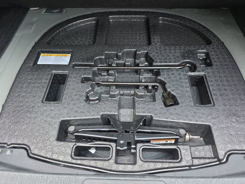 Used 2026 Toyota Camry LE FWD image 36