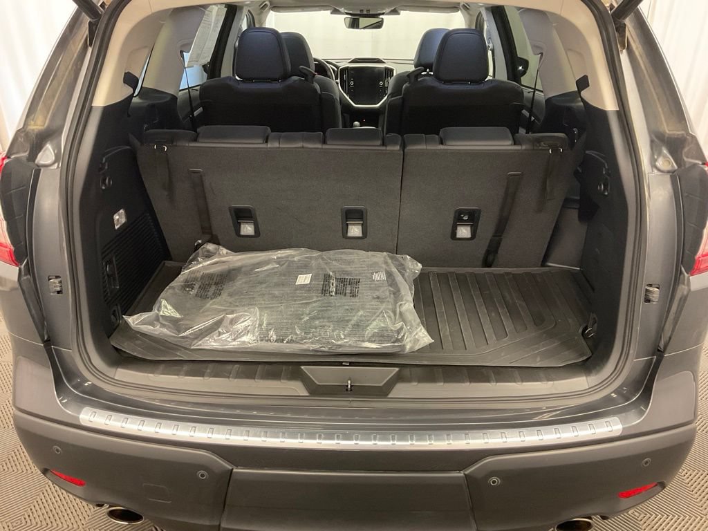 Used 2024 Subaru Ascent Limited w/ Technology Package AWD/4WD image 24