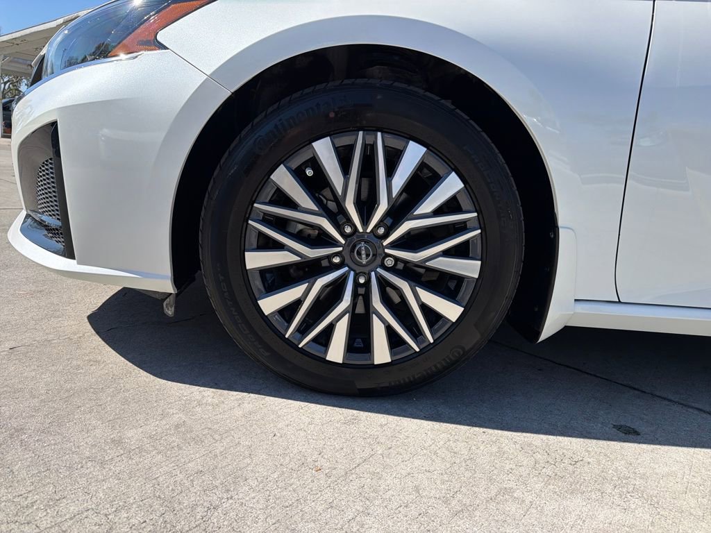 Certified 2023 Nissan Altima 2.5 SV image 12