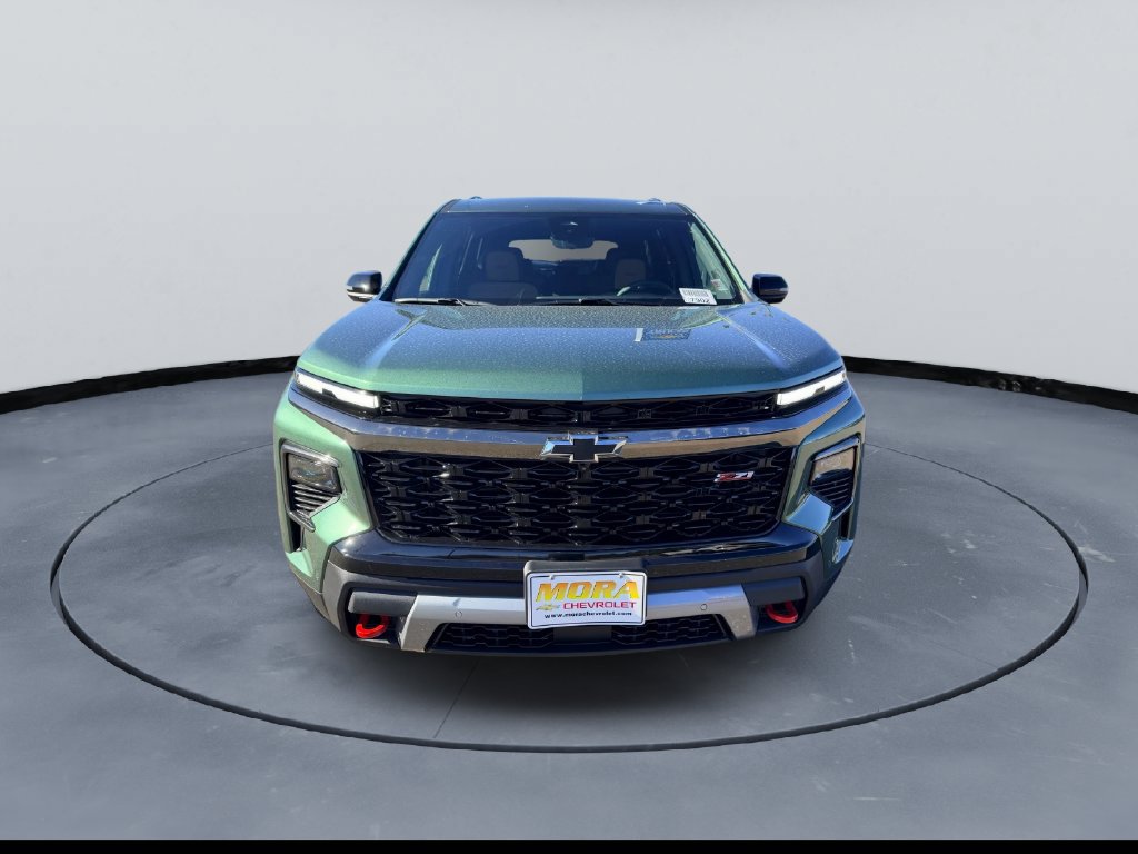 New 2027 Chevrolet Traverse Z71 w/ Enhanced Driving Package AWD/4WD image 6
