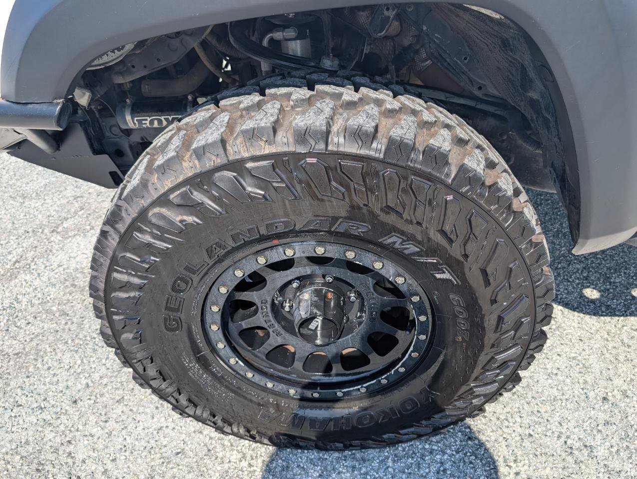 Used 2018 Toyota Tacoma TRD Off-Road AWD/4WD image 12