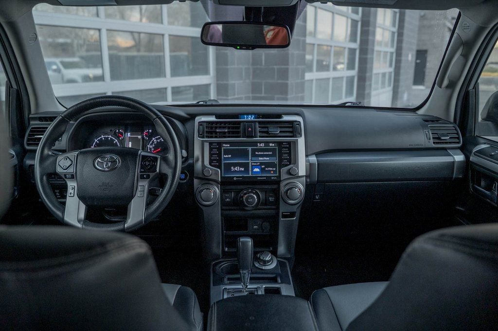 Used 2022 Toyota 4Runner SR5 Premium image 27