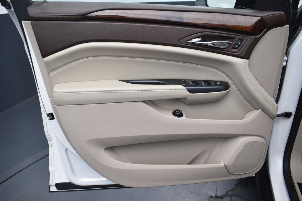 Used 2015 Cadillac SRX Premium AWD/4WD image 9
