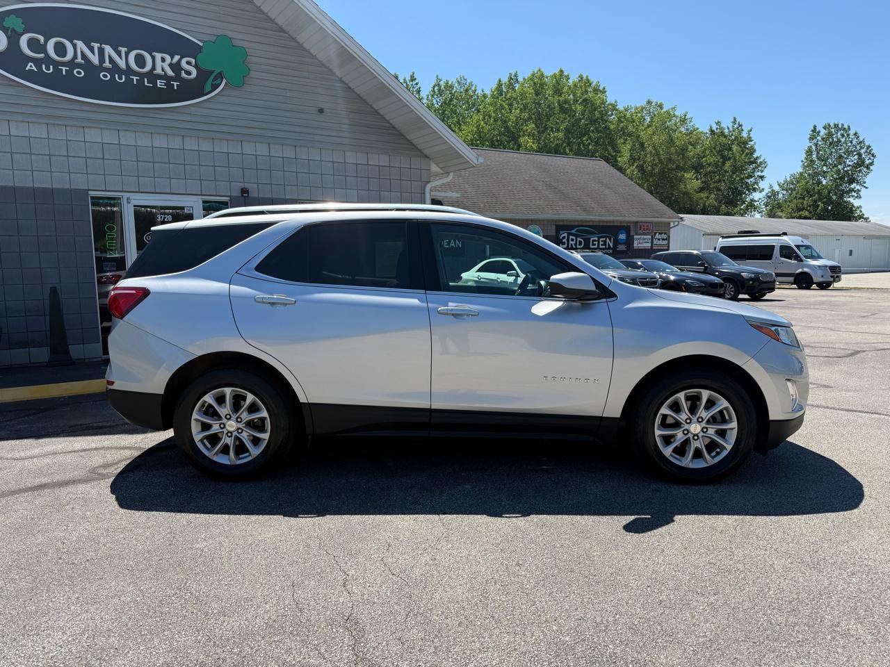 Used 2019 Chevrolet Equinox LT AWD/4WD image 2