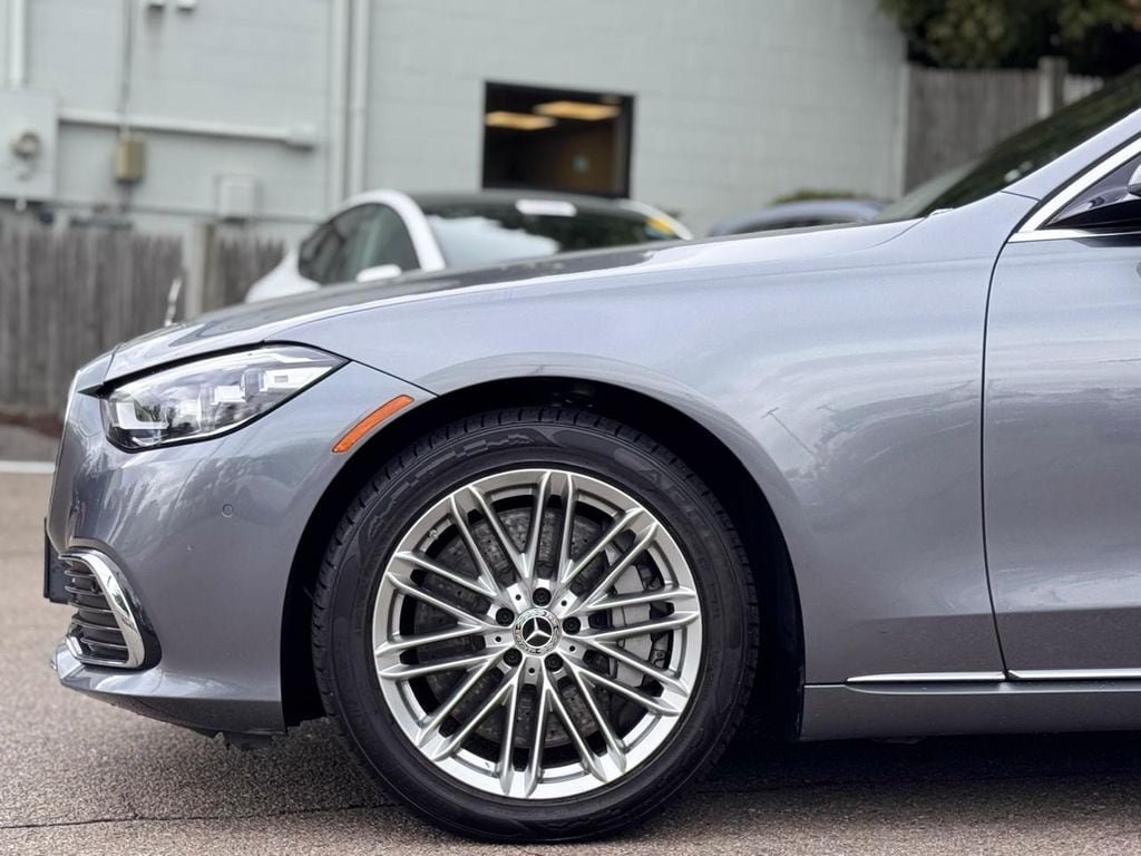 Used 2022 Mercedes-Benz S 580 4MATIC Sedan image 11