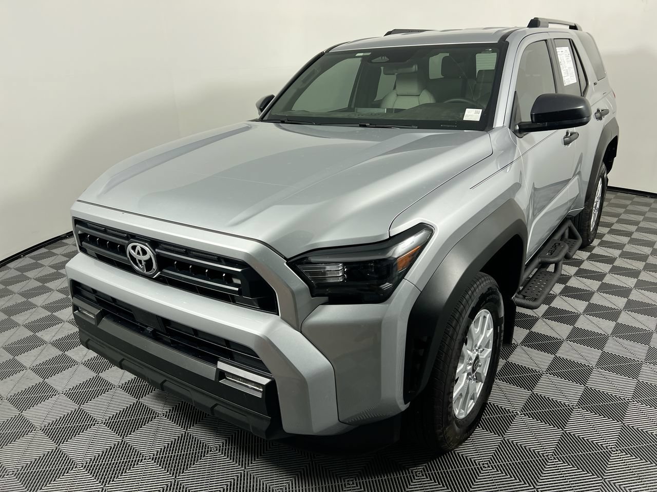 Used 2026 Toyota 4Runner SR5 RWD image 7