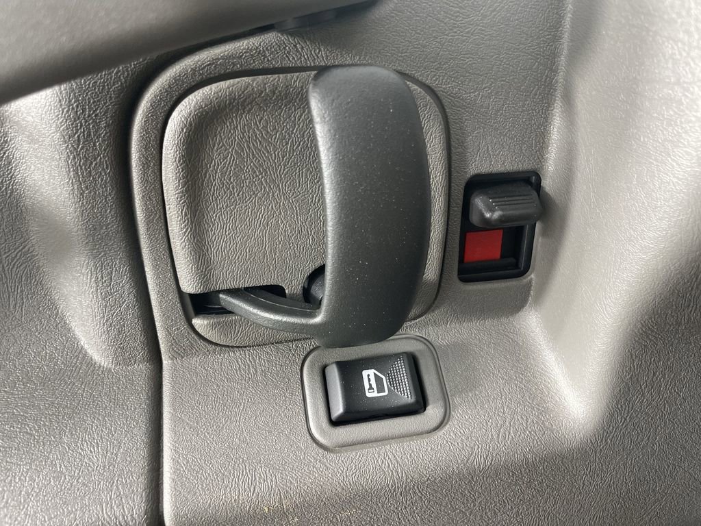 New 2025 GMC Savana 3500 Extended w/ Driver Convenience Package image 20