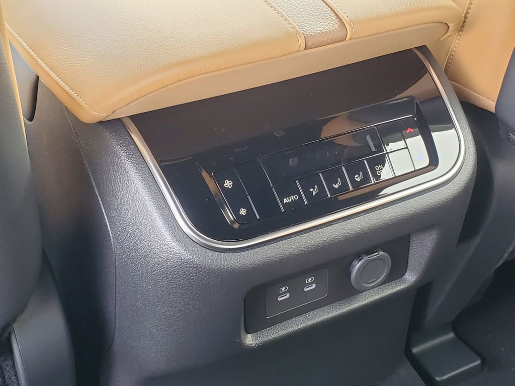 New 2026 Nissan Armada SL w/ Captain's Chari Seat Package image 37